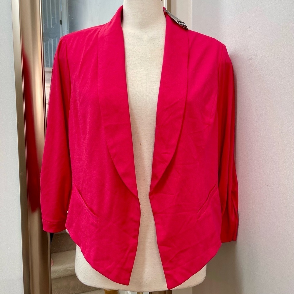 New Torrid Pink water fall jacket in excellent condition size 1.